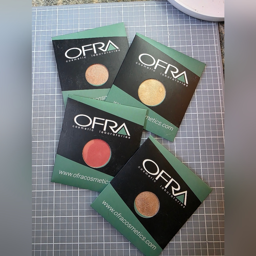 OFRA Cosmetics Eyeshadow Set - Gold, Red, Brown